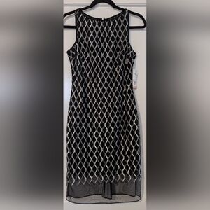 NWT Julia Jordan Black and Silver Patterned Dress